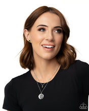 Load image into Gallery viewer, Birthstone Beauty - Green AUG SET